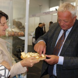 Žene iz sela Here, &Scaron;ćipe i Kute predstavile svoje proizvode na 15. sajmu &bdquo;Dani &scaron;ljive&ldquo; u Prozoru